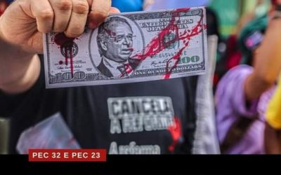 Duas PECs de Bolsonaro que tramitam no Congresso atacam direitos dos professores