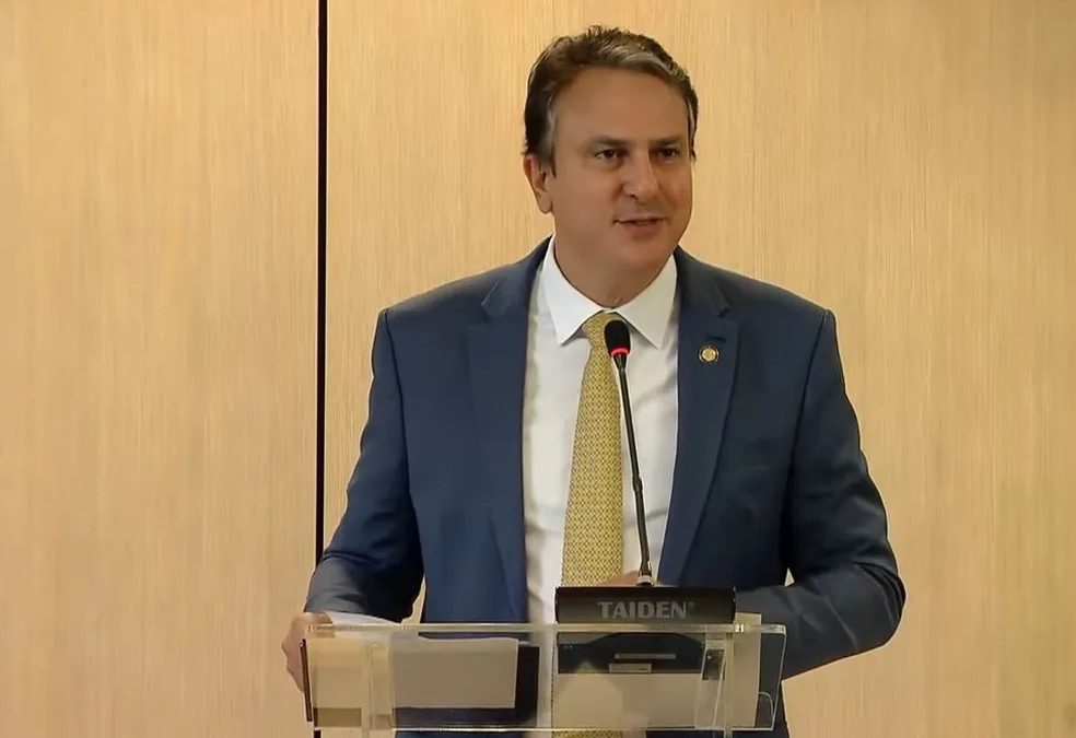 MEC decide suspender cronograma de implementação do Novo Ensino Médio